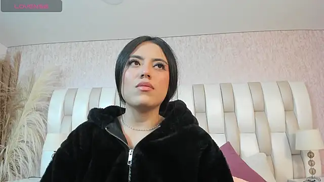 Rebeca jones online show from 15, 1, 2026