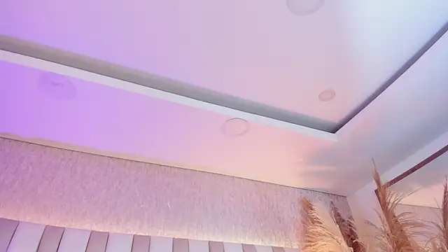 Snapshot of Rebeca_jones chatting on 6, 3, 2026 Rebeca jones online show from 6, 3, 2026