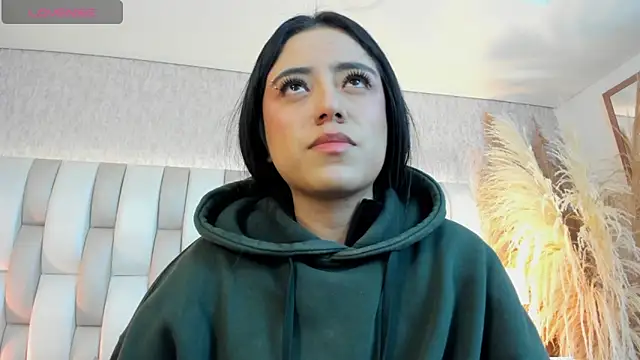 Snapshot of Rebeca_jones chatting on 10, 3, 2026 Rebeca jones online show from 10, 3, 2026