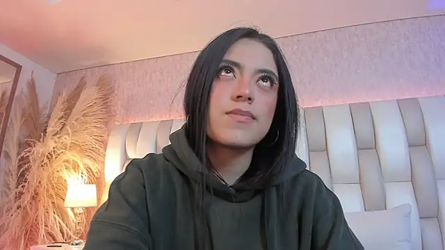 Snapshot of Rebeca_jones chatting on 30, 3, 2026 Rebeca jones online show from 30, 3, 2026