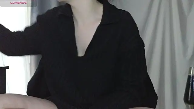 Mia G0ld online show from 10, 1, 2026