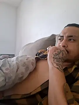 hungpenis210 online show from 17, 1, 2026