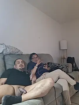 hungpenis210 online show from 14, 2, 2026