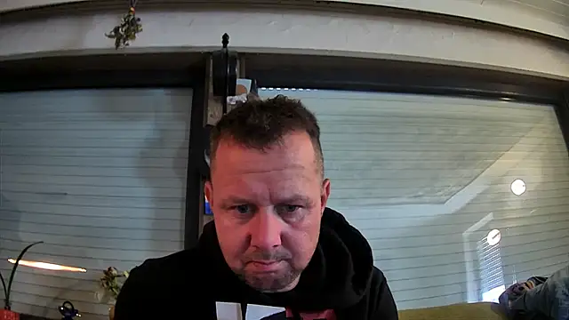 Snapshot of Donch chatting on 4, 6, 2026 Donch online show from 4, 6, 2026