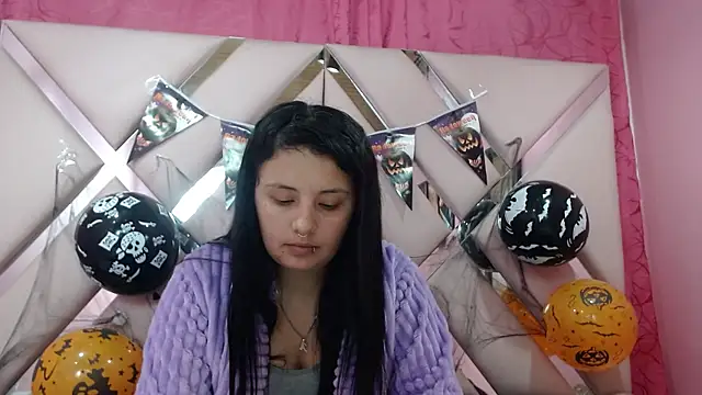 nathaly low1 online show from 15, 10, 2025