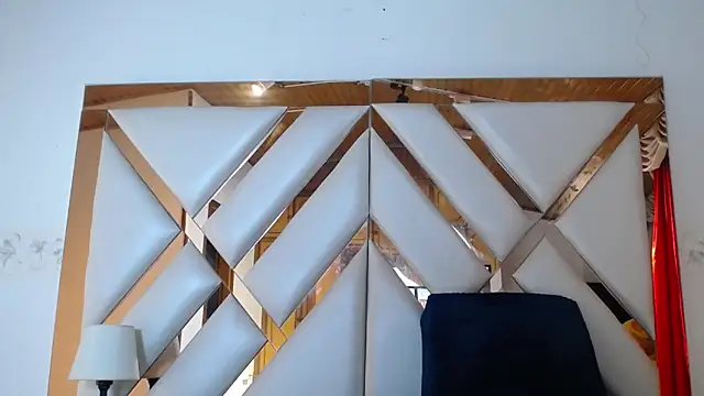 nathaly low1 online show from 1, 4, 2026