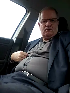 stiffandlubedxh online show from 9, 12, 2024