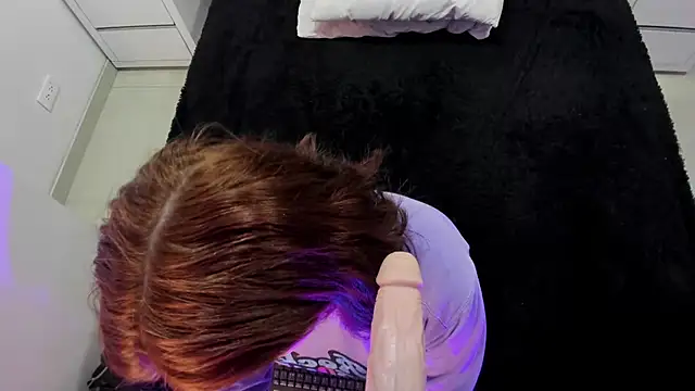 JulietaAlves online show from 12, 9, 2025