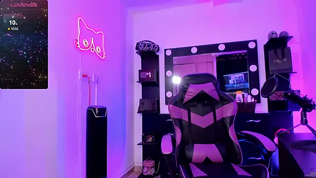 miss kitty online show from 7, 3, 2026