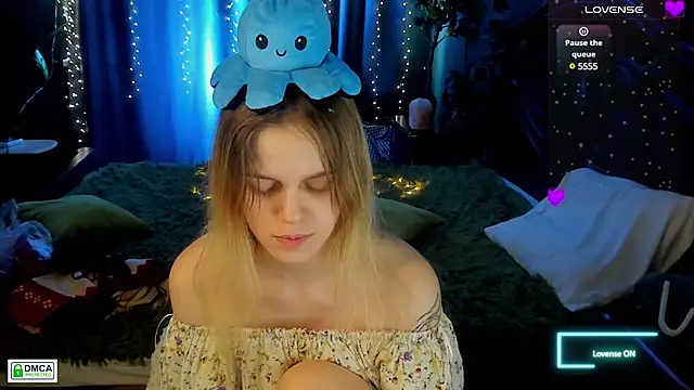 lady bellaa online show from 23, 2, 2025