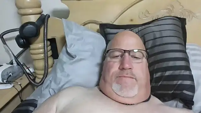 Bigbear0563 online show from 27, 10, 2025