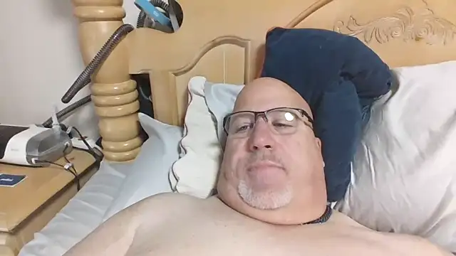 Bigbear0563 online show from 18, 3, 2026