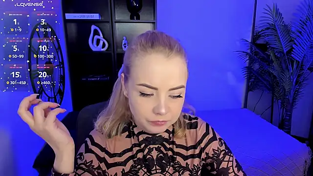 StephanieSweety online show from 27, 2, 2026