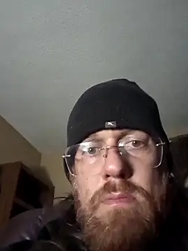 Geeznuts19 online show from 5, 11, 2025