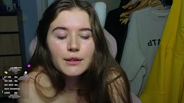 Snapshot of __Samer_ chatting on 24, 12, 2024 Samer online show from 24, 12, 2024