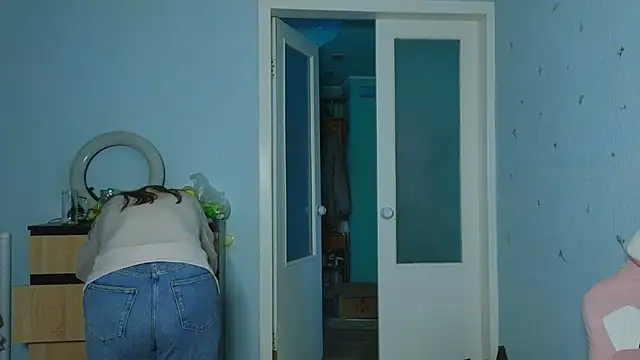 Snapshot of __Samer_ chatting on 4, 2, 2025 Samer online show from 4, 2, 2025