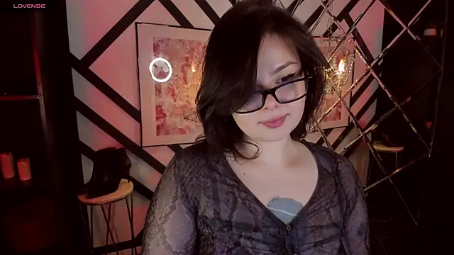 Snapshot of Mayayammy chatting on 5, 1, 2025 Mayayammy online show from 5, 1, 2025