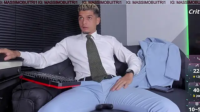 Snapshot of massimo_g chatting on 1, 2, 2026 massimo g online show from 1, 2, 2026