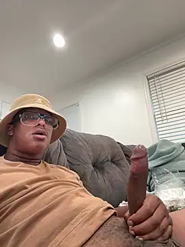 Snapshot of cumwithus1903 chatting on 14, 2, 2025 cumwithus1903 online show from 14, 2, 2025