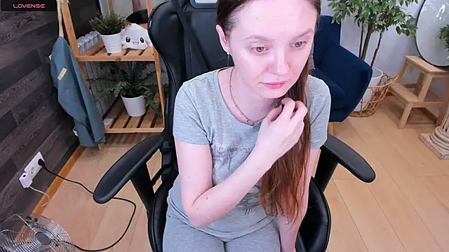 Snapshot of JannaVerdi_ chatting on 4, 3, 2025 JannaVerdi online show from 4, 3, 2025