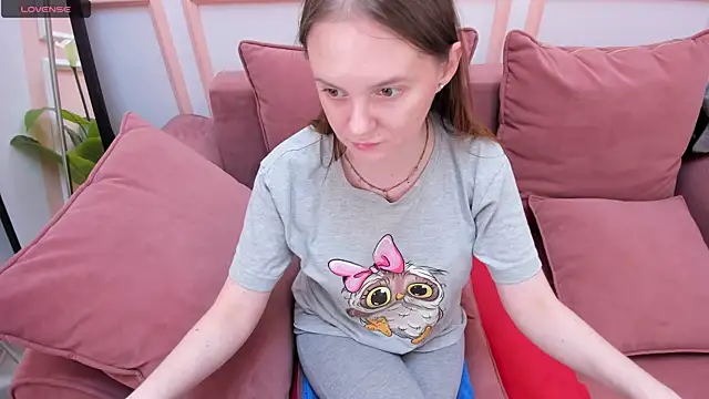 Snapshot of JannaVerdi_ chatting on 3, 10, 2025 JannaVerdi online show from 3, 10, 2025