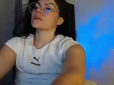 cristal sexybody online show from 4, 2, 2025