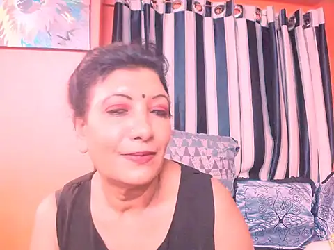 Snapshot of indiansarika65 chatting on 23, 1, 2025 indiansarika65 online show from 23, 1, 2025