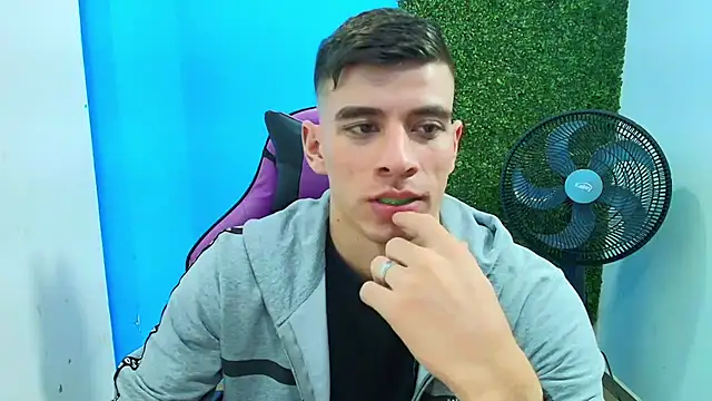 DEIBY BABY online show from 9, 2, 2025