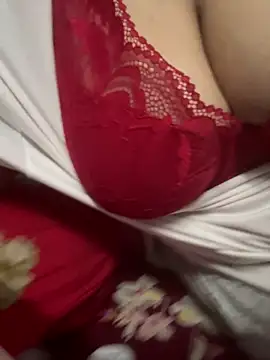 Sexybomb33 online show from 25, 10, 2025