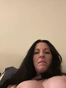 DominiqueX0 online show from 28, 1, 2025