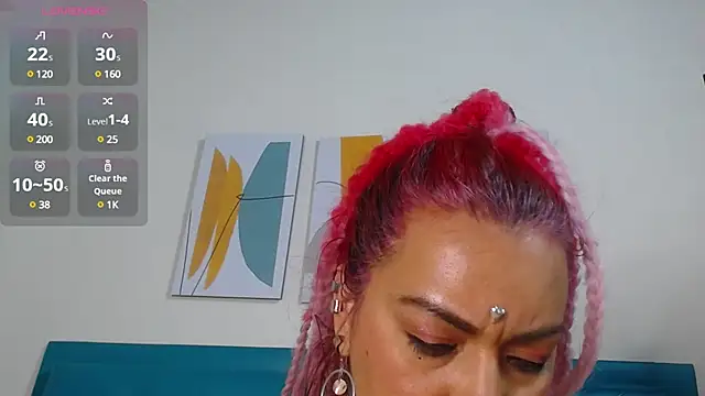 victoria  milf  online show from 27, 12, 2024