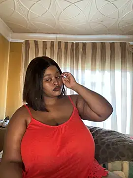 Snapshot of KnockoutBestie chatting on 4, 3, 2026 KnockoutBestie online show from 4, 3, 2026