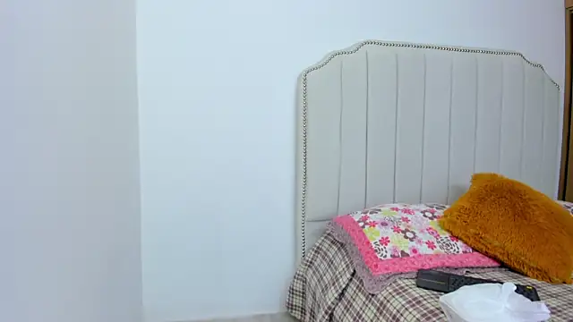 Hanna86 online show from 13, 2, 2025