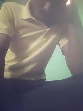 Snapshot of Erotic_boy44 chatting on 4, 11, 2025 Erotic boy44 online show from 4, 11, 2025