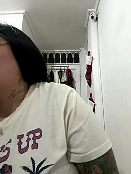 croftsmila online show from 15, 11, 2025