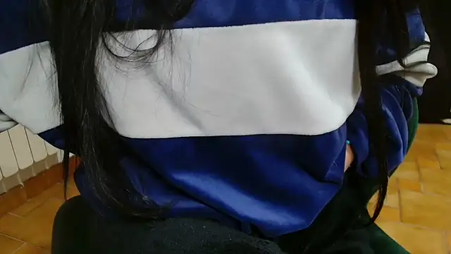 patatinahot87 online show from 17, 3, 2026