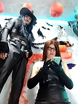 latintransbigcum online show from 30, 10, 2025