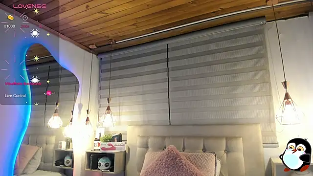 cristal  hot 1 online show from 17, 2, 2026