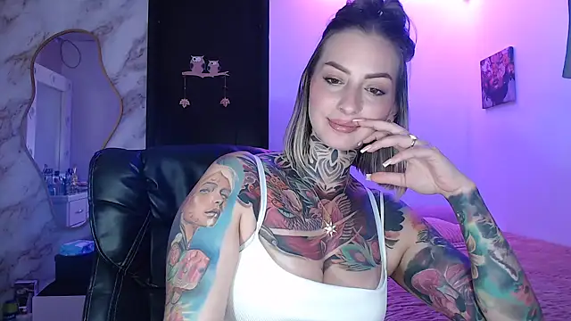 Snapshot of agatha_ink3 chatting on 8, 3, 2026 agatha ink3 online show from 8, 3, 2026