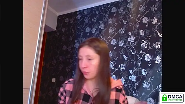 Sophi Cute online show from 3, 2, 2026