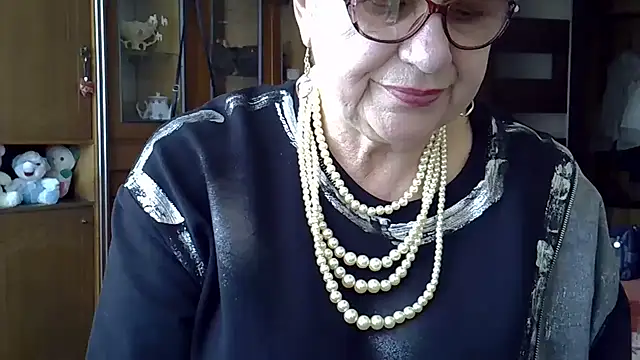 SweetCherry27 online show from 9, 3, 2025