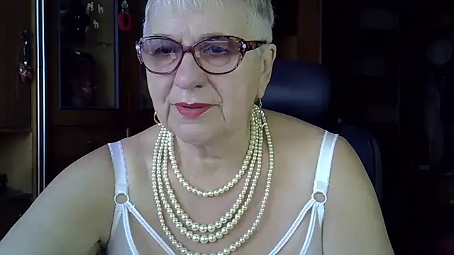 SweetCherry27 online show from 9, 9, 2025