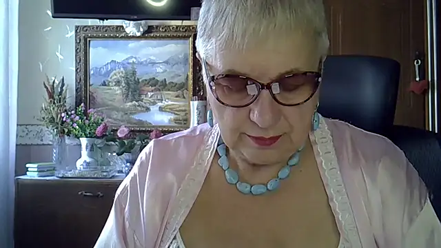 SweetCherry27 online show from 14, 9, 2025