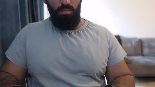 Snapshot of hugemachohandsome chatting on 22, 10, 2025 hugemachohandsome online show from 22, 10, 2025