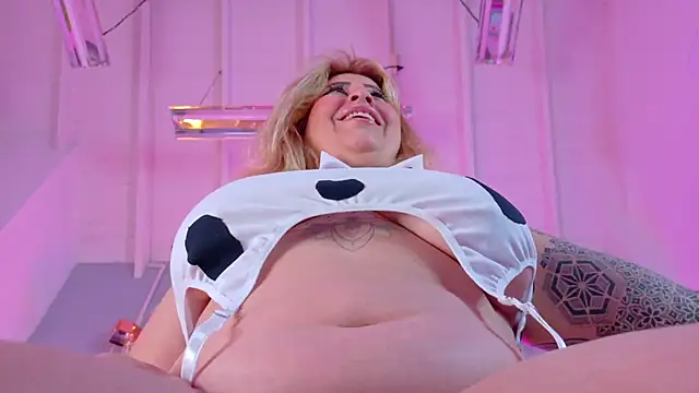 Miss Pawi online show from 2, 2, 2026