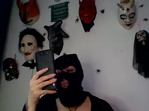 FeticheMacabre online show from 13, 12, 2024