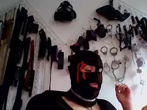 FeticheMacabre online show from 11, 1, 2025