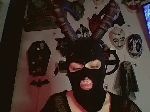 FeticheMacabre online show from 13, 9, 2025