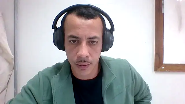 Snapshot of MachoScorpionCaralho chatting on 3, 6, 2026 MachoScorpionCaralho online show from 3, 6, 2026