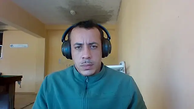 Snapshot of MachoScorpionCaralho chatting on 6, 6, 2026 MachoScorpionCaralho online show from 6, 6, 2026